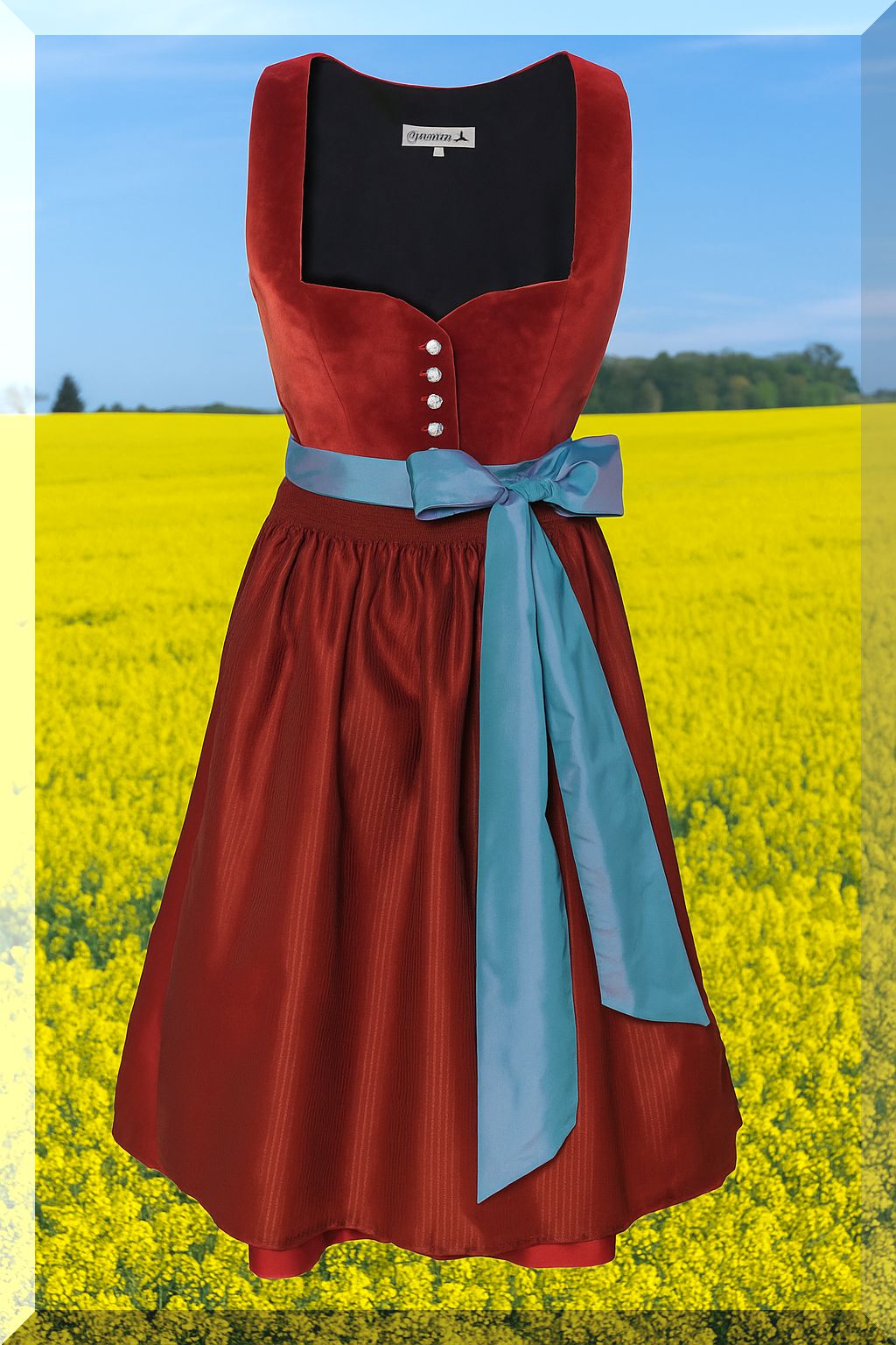 Dirndl Magda – klassisches Trachtenkleid für Damen – Vorderansicht