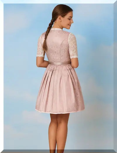 Rückansicht Dirndl Luria – rosa Midi-Dirndl für Festlichkeiten
