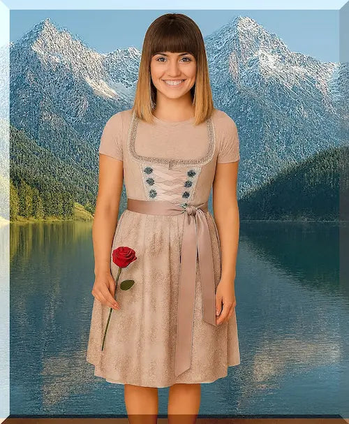 Krüger Dirndl Amelia Midi 60 cm in Zartrosa – Vorderansicht