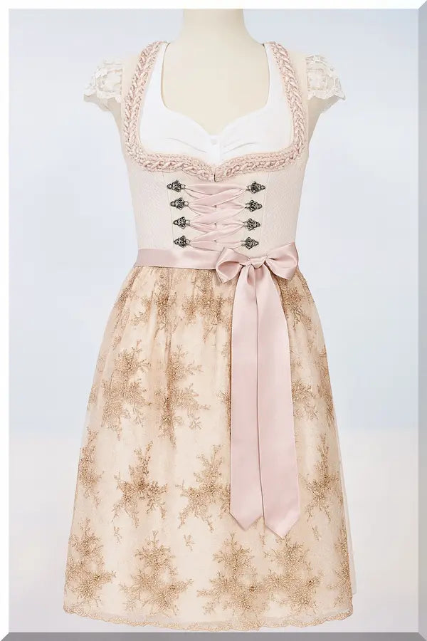 Detailansicht Stoff und Muster des Dirndl Vincenca von Krüger