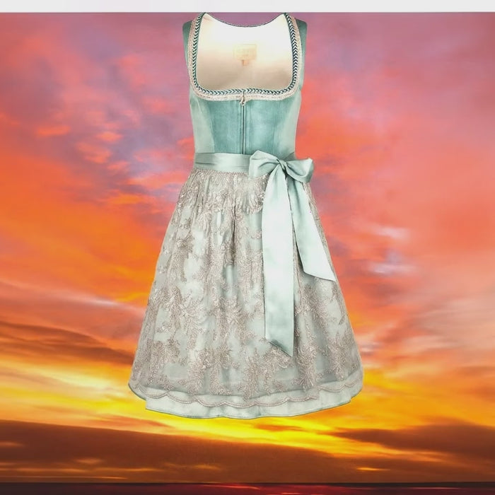 Dirndl Carmela feinste Tracht aus Deutschland