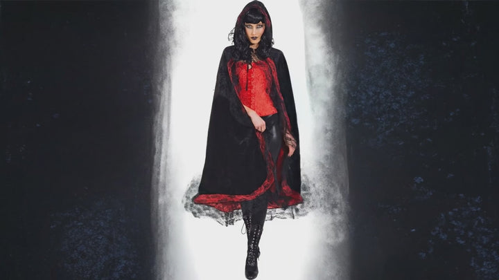 Elegantes Cape Schwarz-Rot mit Spitze