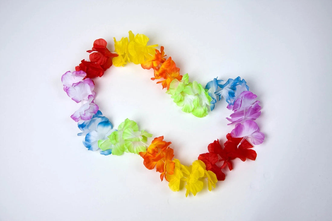 Hawaii Kette mit bunten Seidenblüten – Blumenkranz Party Accessoire